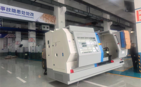 Tocree invierte en un nuevo torno CNC para mejorar la fabricación de bujes de cojinetes de cobre de alta precisión
